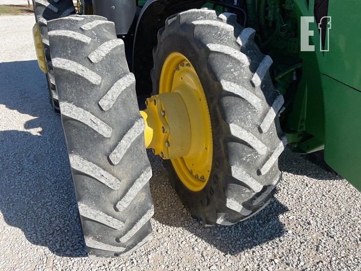 john-deere-8335r-image-11