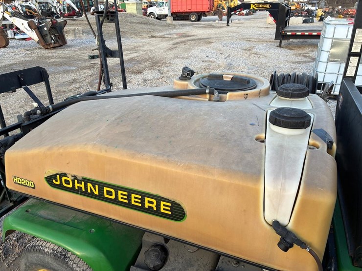 john-deere-gator-image-9