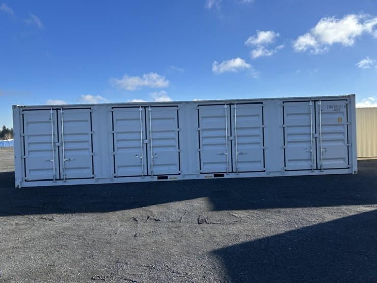 2025-40'-high-cube-shipping-container-image-2