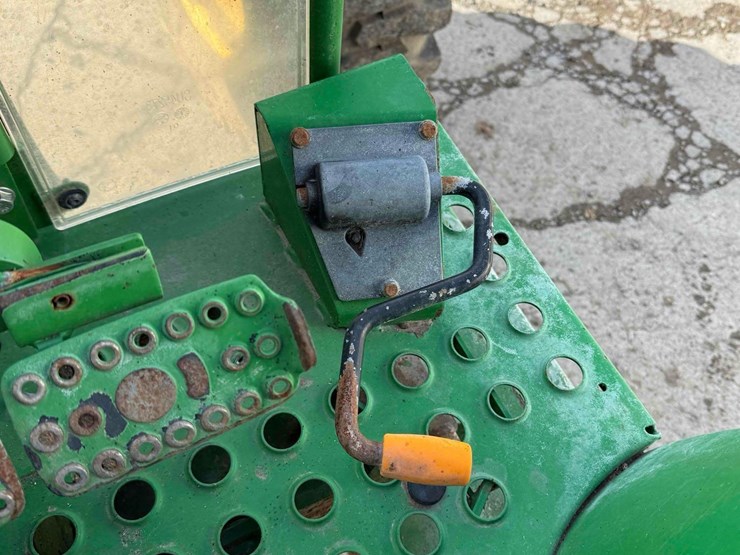 john-deere-5045e-image-21
