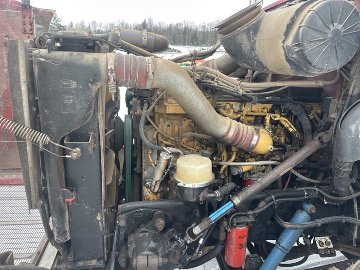 2007-peterbilt-385-image-39