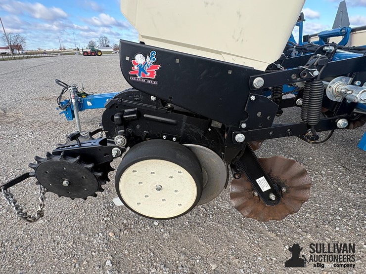 kinze-3200-image-9