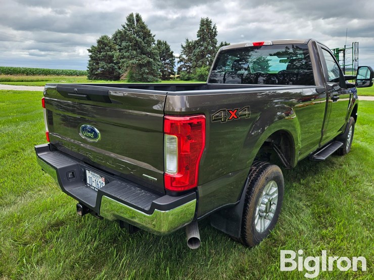 2017-ford-f250-image-13