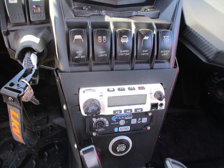 can-am-maverick-x3-image-12