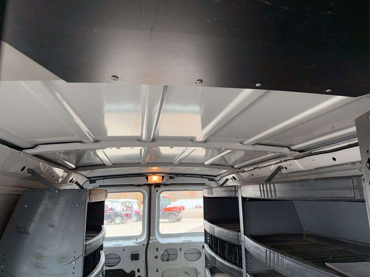 2005-ford-econovan-image-27