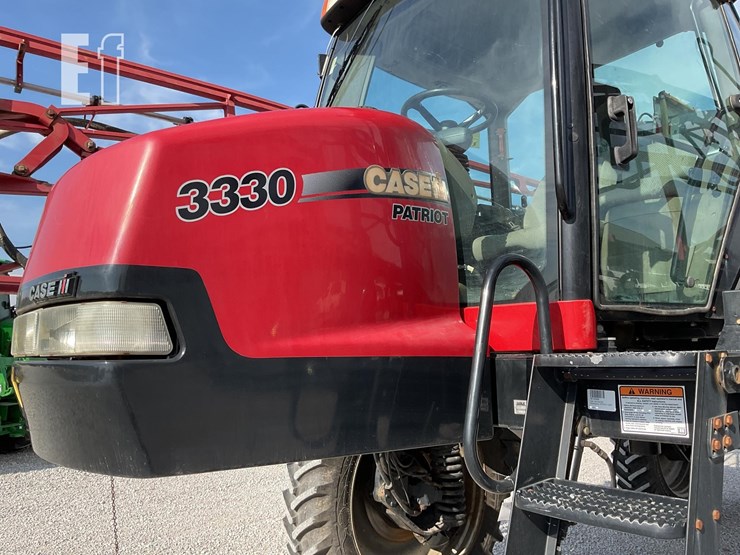 case-ih-patriot-3330-image-38