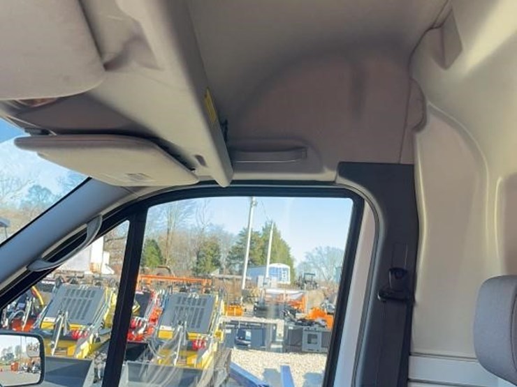 ford-transit-connect-image-10