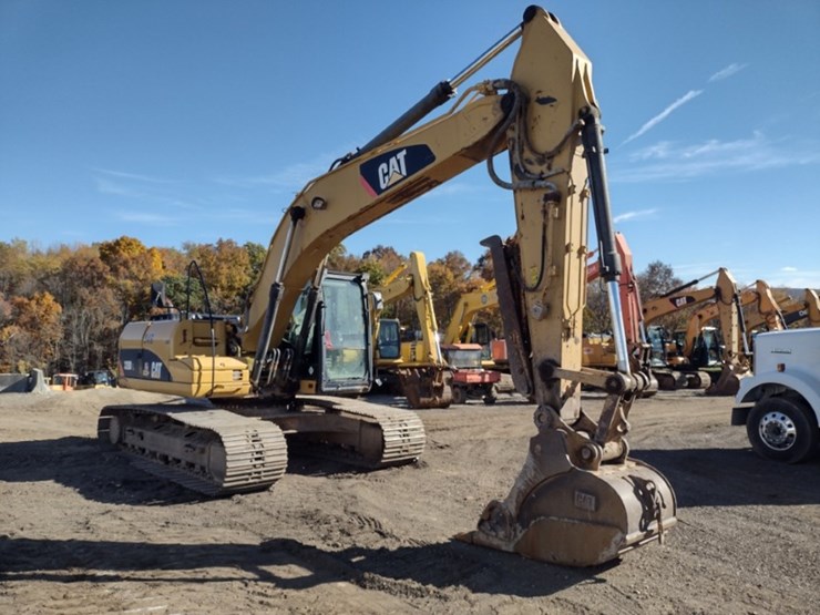 caterpillar-320dl-image-50