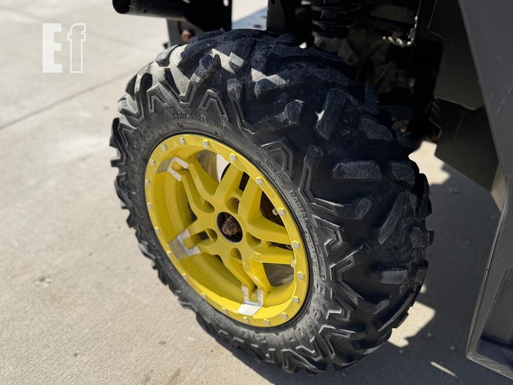 john-deere-gator-xuv-835m-image-17