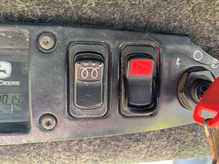 2003-john-deere-250-image-24