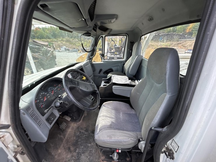 international-4000-image-100