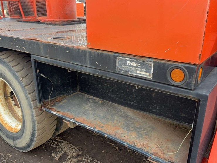 international-durastar-4300-image-36