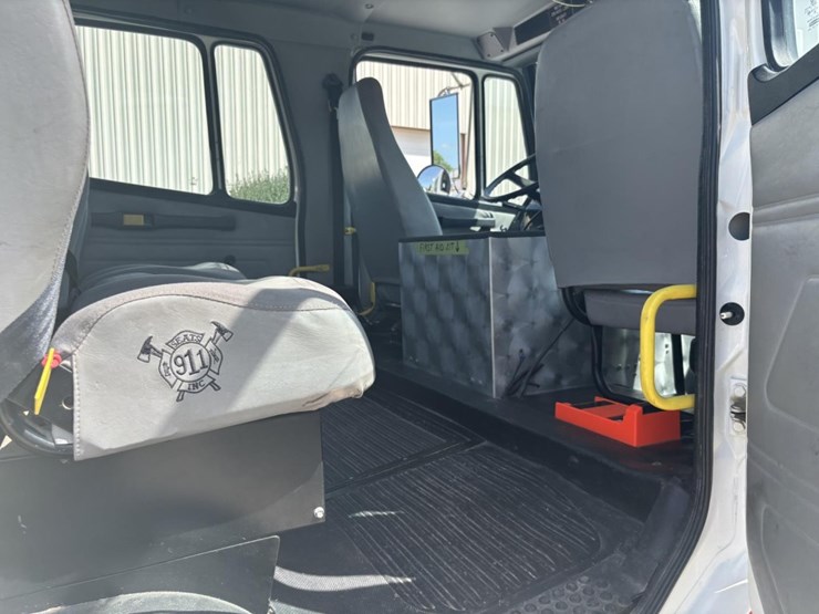 freightliner-fl80-image-59