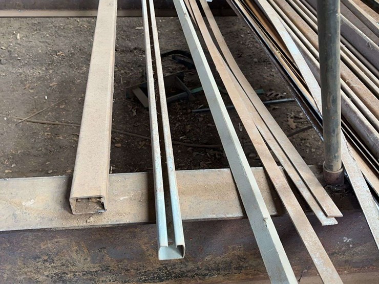 group-of-steel-image-3