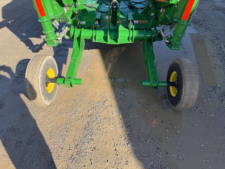 john-deere-e12-image-22