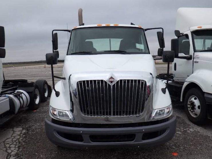 international-transtar-8600-image-2