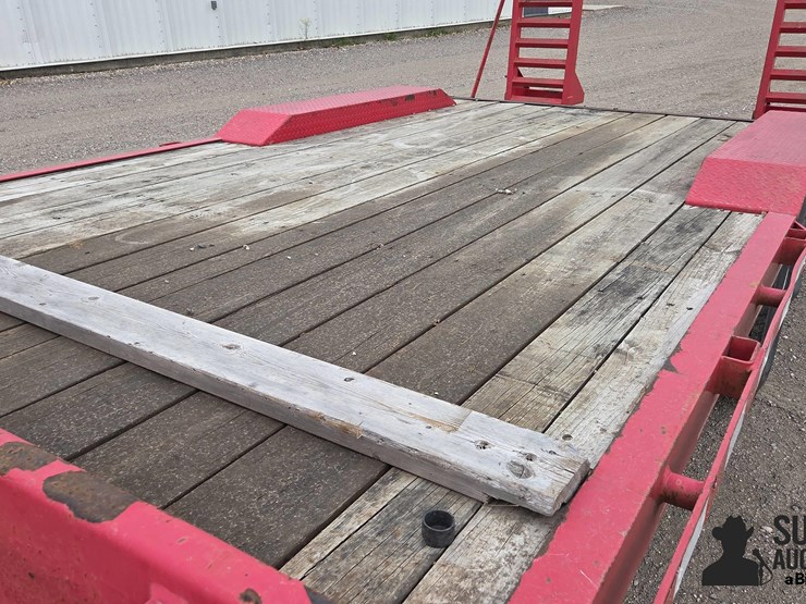 2004-behnke-t/a-flatbed-trailer-image-10