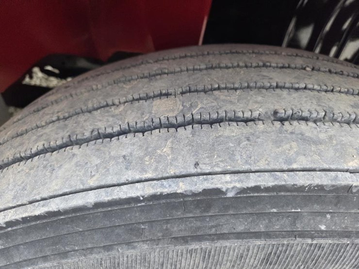 international-durastar-4300-image-69