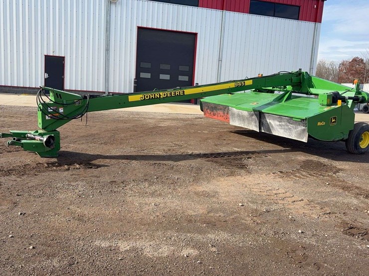 john-deere-945-image-1