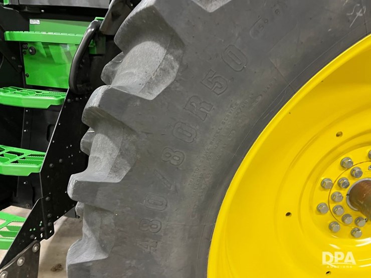 john-deere-8r-340-image-39