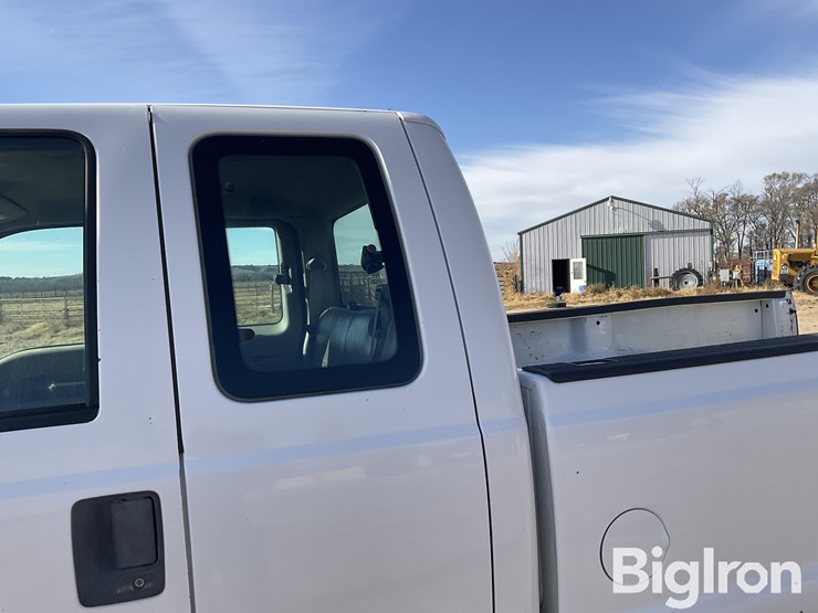 ford-f350-xl-image-17