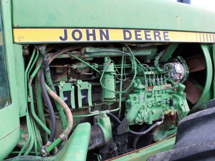 john-deere-8640-image-28