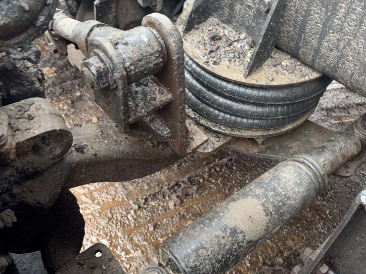 1994-ford-lt9000-image-51