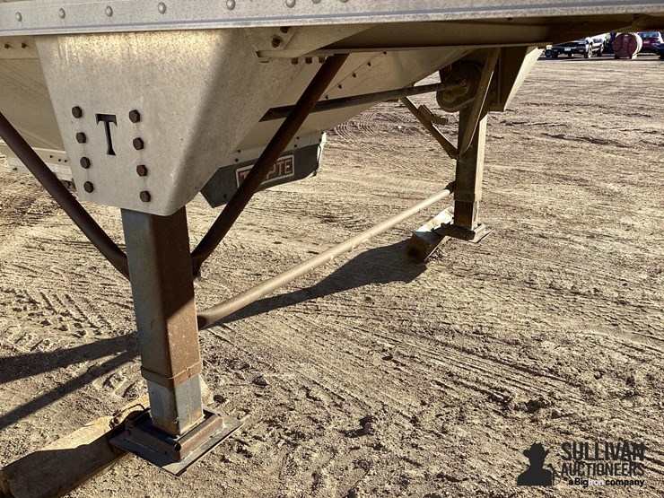 2009-timpte-hopper-bottom-image-17