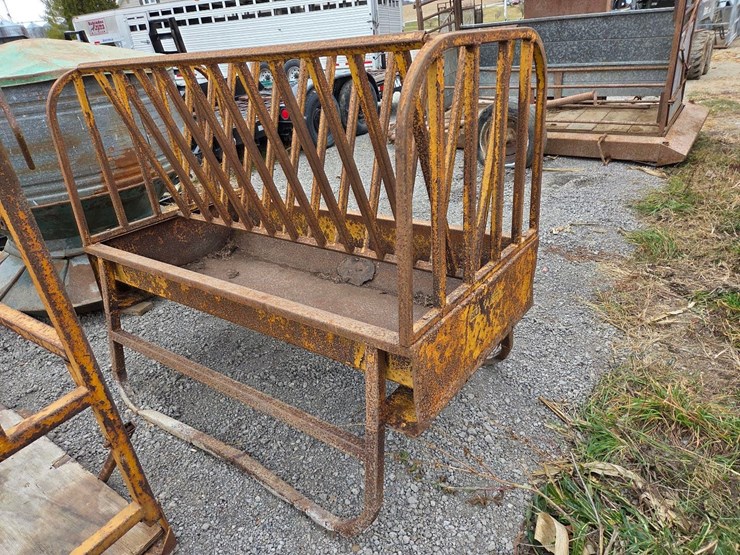 gold-bar-hay/grain-feeder-image-7