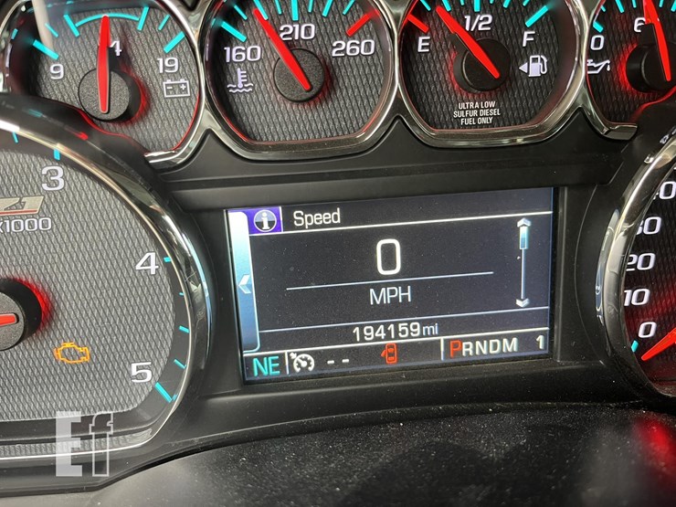 chevrolet-silverado-2500hd-lt-image-29