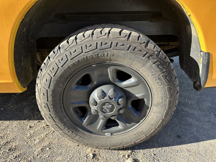 2012-dodge-ram-2500-image-42