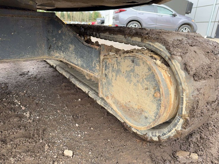 2020-bobcat-e42-image-36