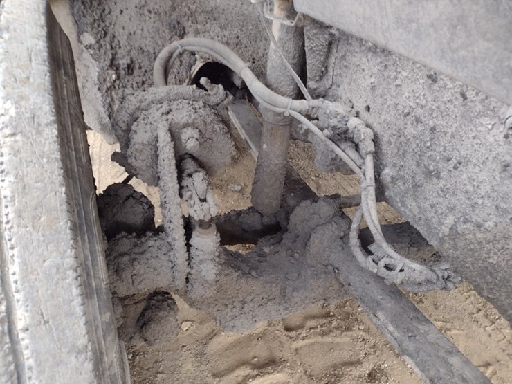 freightliner-fl60-image-19