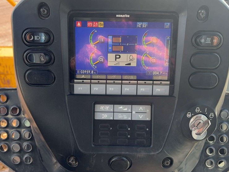 2020-komatsu-d61-image-45