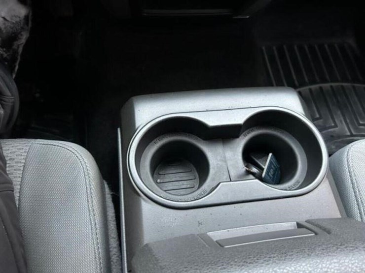 2012-ford-f150-xlt-image-14