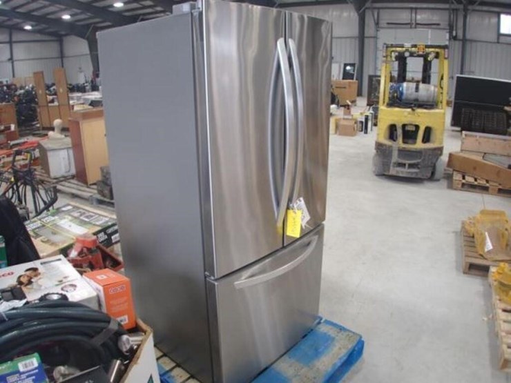 lg-33-in.-fridge-image-1