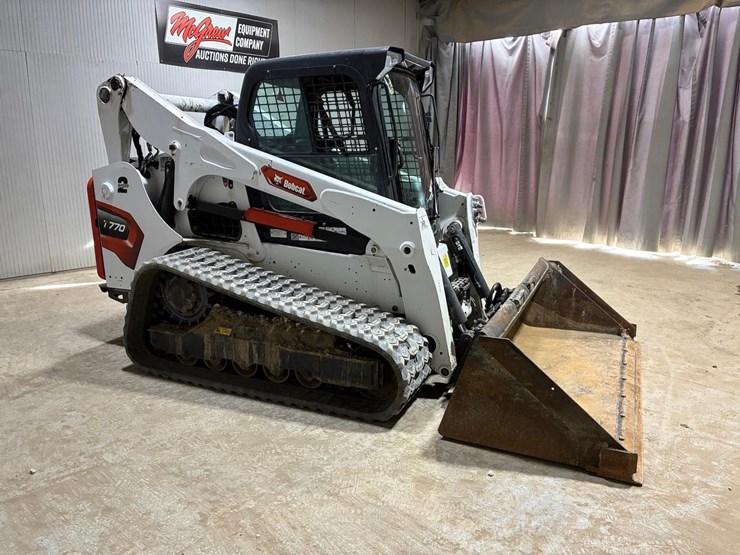 2023-bobcat-t770-image-6