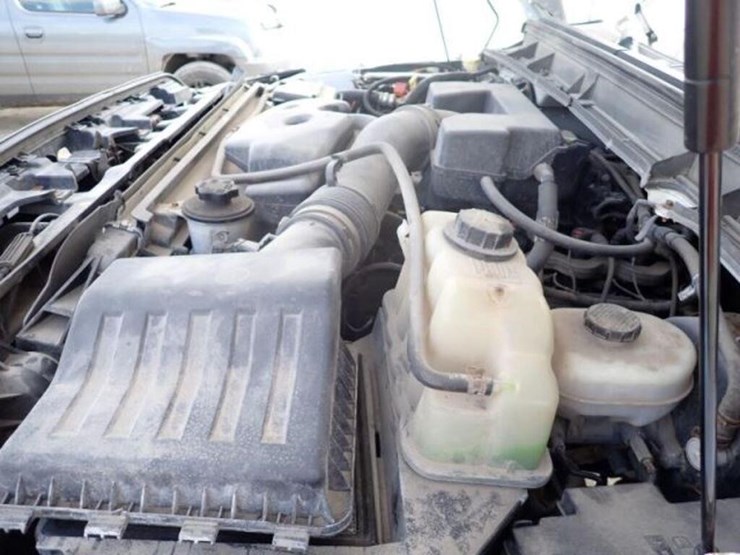 2012-ford-f250-xl-image-14