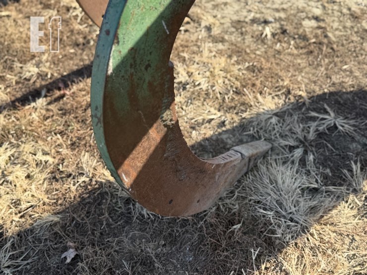 john-deere-7-image-5