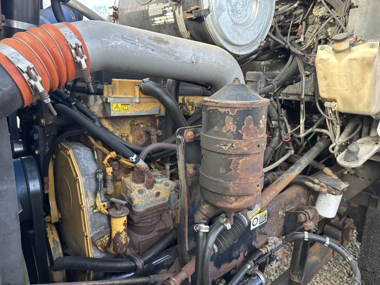 2005-kenworth-t800-image-40