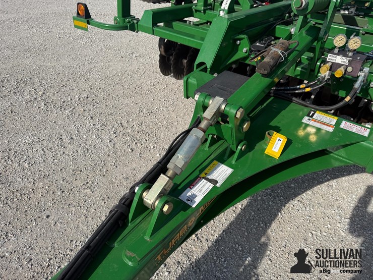 great-plains-4000-image-11