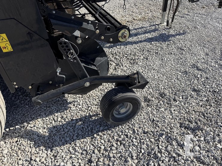 case-ih-rb565-image-5