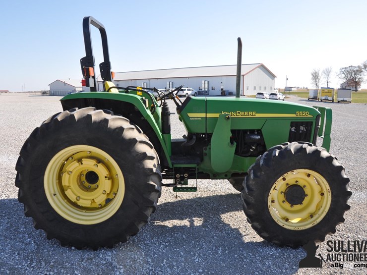 john-deere-5520-image-4
