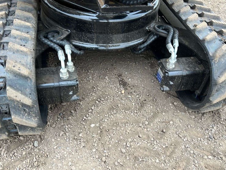 landhero-ldh-kv16-mini-excavator-image-8