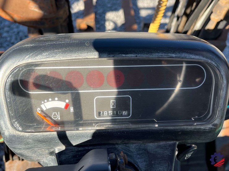 mitsubishi-fgc25k-image-21