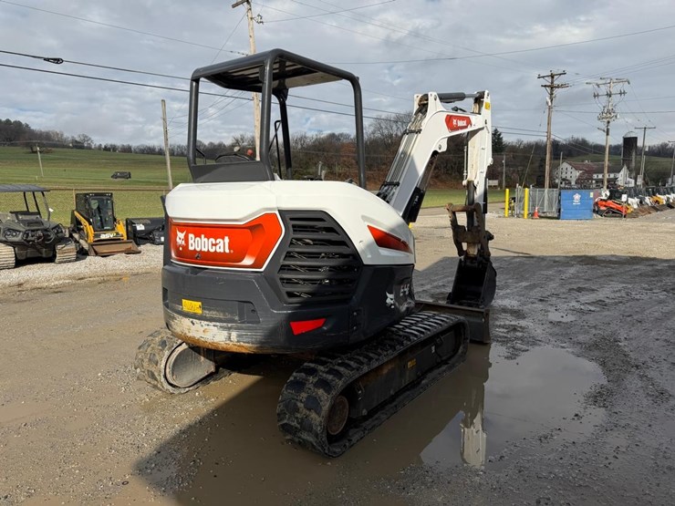 2022-bobcat-e42-image-5