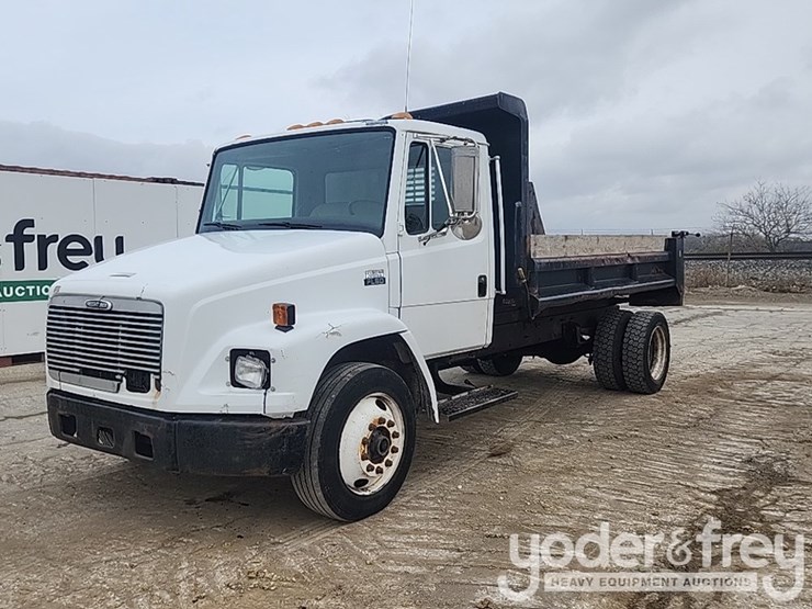 2001-freightliner-fl60-image-1