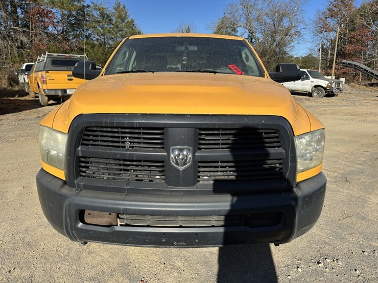 2012-dodge-ram-2500-image-8