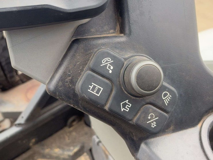 2023-bobcat-e42r2-image-44