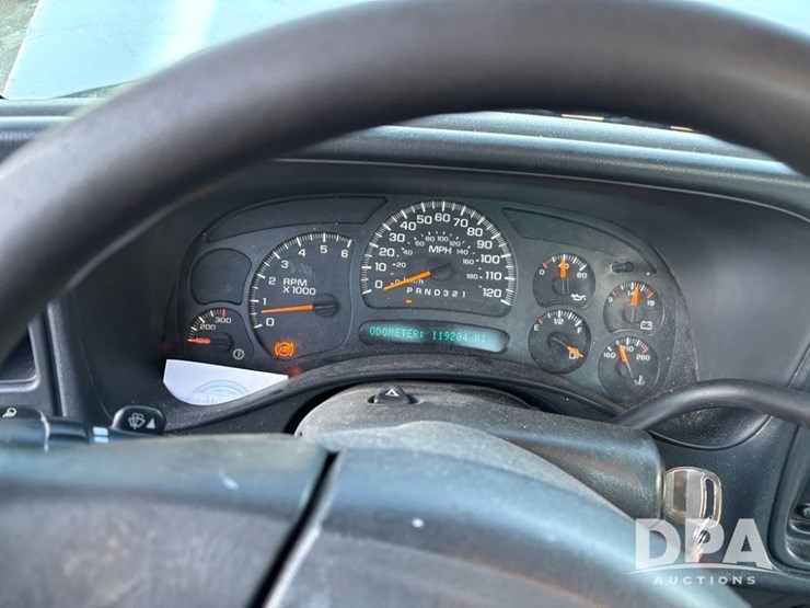 2006-chevrolet-2500hd-image-55